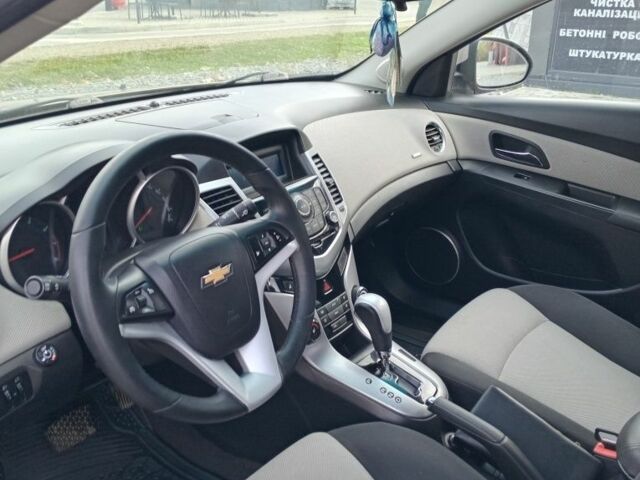 Бежевый Шевроле Круз, объемом двигателя 1.8 л и пробегом 133 тыс. км за 6800 $, фото 6 на Automoto.ua
