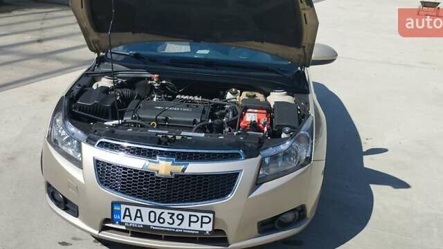 Бежевый Шевроле Круз, объемом двигателя 1.8 л и пробегом 114 тыс. км за 7200 $, фото 6 на Automoto.ua