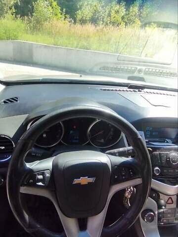 Бежевый Шевроле Круз, объемом двигателя 1.8 л и пробегом 114 тыс. км за 7200 $, фото 5 на Automoto.ua