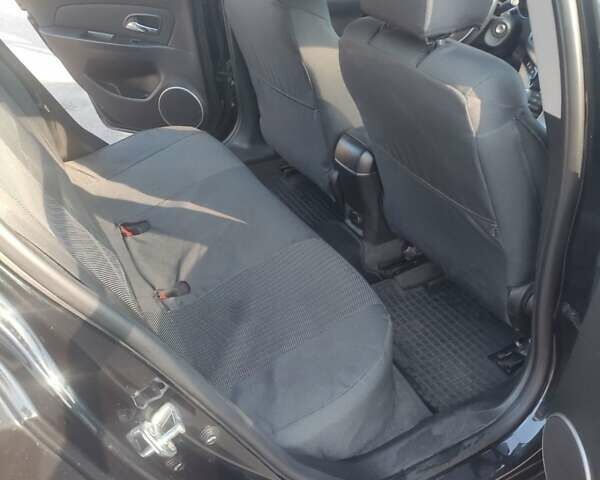 Черный Шевроле Круз, объемом двигателя 1.8 л и пробегом 140 тыс. км за 7000 $, фото 4 на Automoto.ua