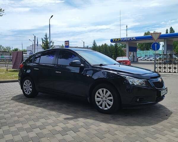 Чорний Шевроле Круз, об'ємом двигуна 1.8 л та пробігом 204 тис. км за 6500 $, фото 4 на Automoto.ua