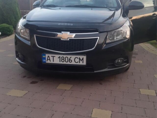 Черный Шевроле Круз, объемом двигателя 2 л и пробегом 228 тыс. км за 7200 $, фото 6 на Automoto.ua