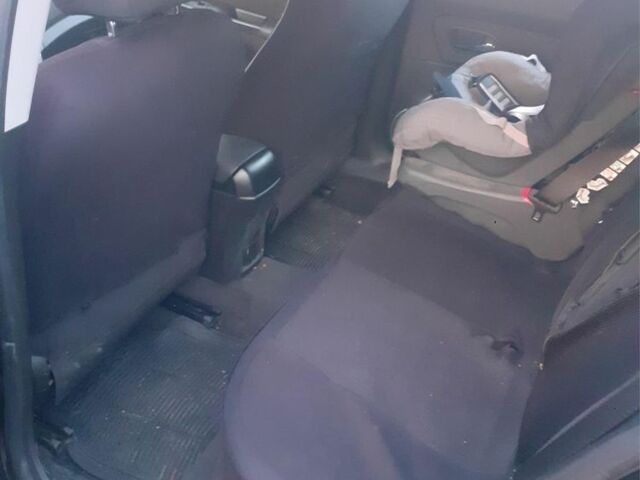 Черный Шевроле Круз, объемом двигателя 2 л и пробегом 228 тыс. км за 7200 $, фото 8 на Automoto.ua