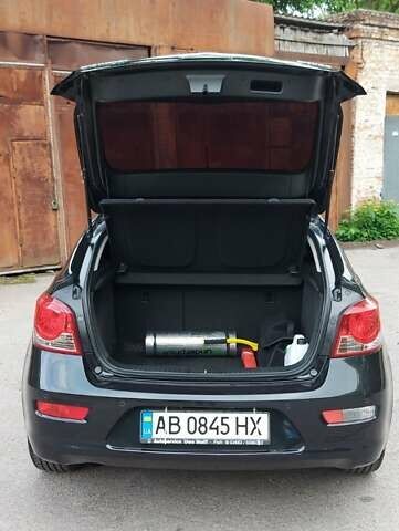 Черный Шевроле Круз, объемом двигателя 2 л и пробегом 149 тыс. км за 8700 $, фото 7 на Automoto.ua