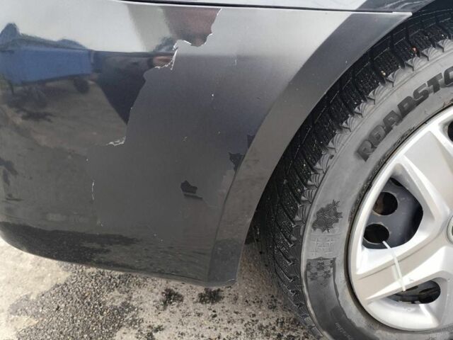 Черный Шевроле Круз, объемом двигателя 1.6 л и пробегом 268 тыс. км за 5450 $, фото 12 на Automoto.ua