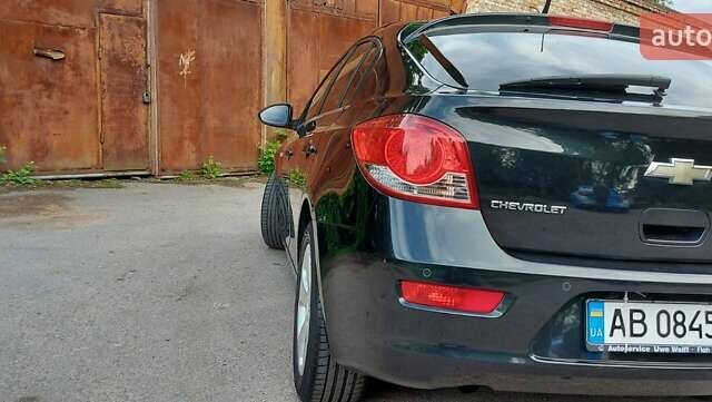 Черный Шевроле Круз, объемом двигателя 2 л и пробегом 149 тыс. км за 8700 $, фото 1 на Automoto.ua