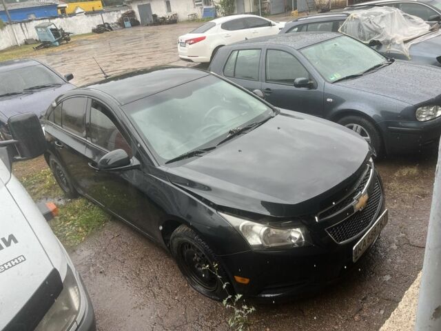 Черный Шевроле Круз, объемом двигателя 1.8 л и пробегом 250 тыс. км за 3500 $, фото 1 на Automoto.ua