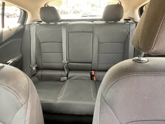 Черный Шевроле Круз, объемом двигателя 1.4 л и пробегом 136 тыс. км за 10000 $, фото 4 на Automoto.ua