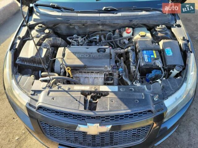 Чорний Шевроле Круз, об'ємом двигуна 1.6 л та пробігом 220 тис. км за 122 $, фото 8 на Automoto.ua