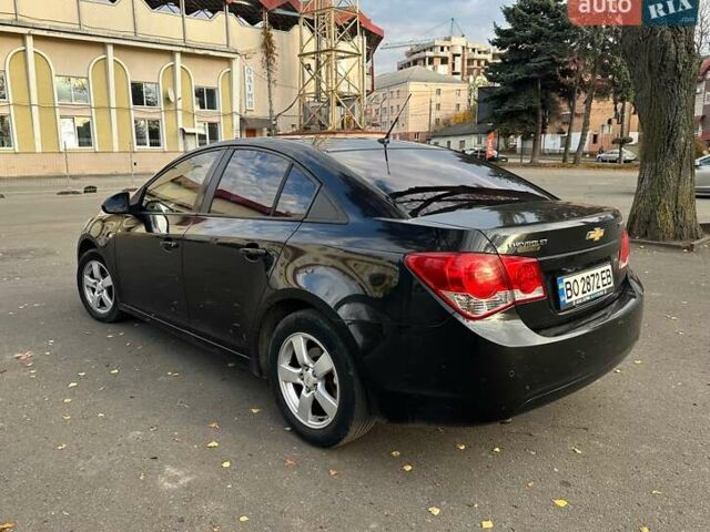 Чорний Шевроле Круз, об'ємом двигуна 1.6 л та пробігом 203 тис. км за 7200 $, фото 3 на Automoto.ua