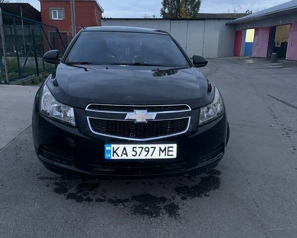 Черный Шевроле Круз, объемом двигателя 1.6 л и пробегом 128 тыс. км за 4850 $, фото 4 на Automoto.ua