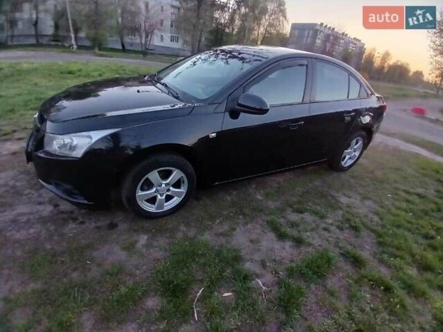 Черный Шевроле Круз, объемом двигателя 1.6 л и пробегом 207 тыс. км за 5800 $, фото 19 на Automoto.ua
