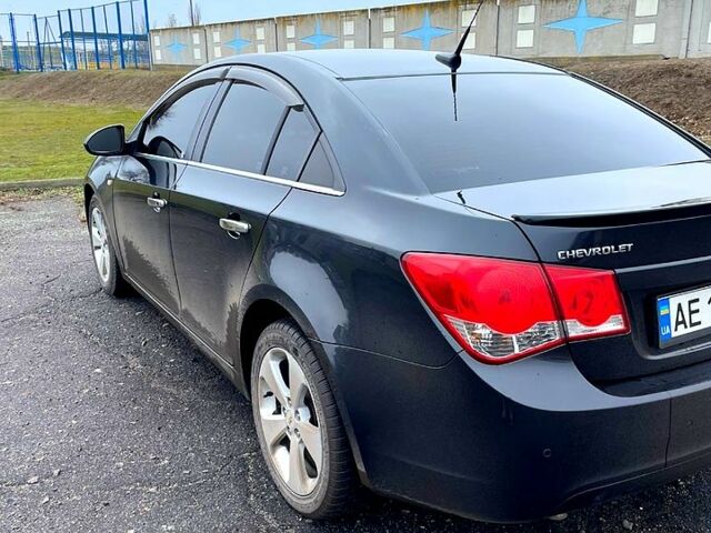 Черный Шевроле Круз, объемом двигателя 1.8 л и пробегом 0 тыс. км за 6700 $, фото 5 на Automoto.ua