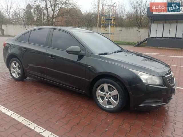 Чорний Шевроле Круз, об'ємом двигуна 1.6 л та пробігом 137 тис. км за 6200 $, фото 14 на Automoto.ua