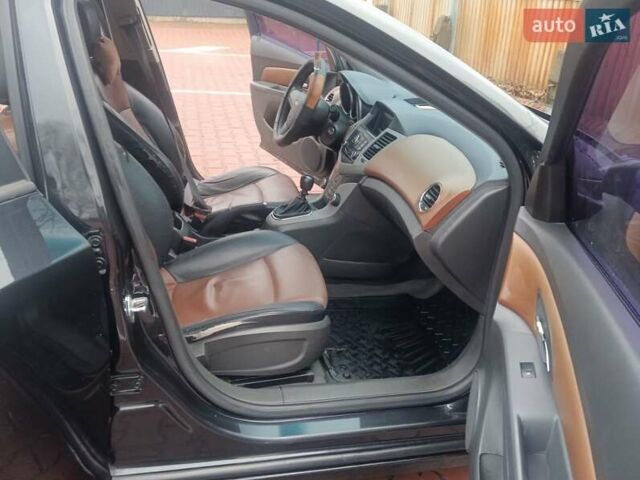 Чорний Шевроле Круз, об'ємом двигуна 1.6 л та пробігом 137 тис. км за 6200 $, фото 26 на Automoto.ua