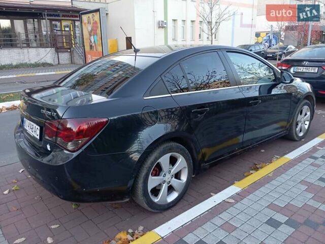 Черный Шевроле Круз, объемом двигателя 1.8 л и пробегом 112 тыс. км за 7450 $, фото 2 на Automoto.ua