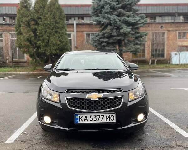 Чорний Шевроле Круз, об'ємом двигуна 1.8 л та пробігом 148 тис. км за 6200 $, фото 1 на Automoto.ua
