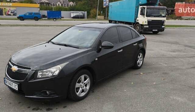 Черный Шевроле Круз, объемом двигателя 1.8 л и пробегом 220 тыс. км за 6600 $, фото 8 на Automoto.ua