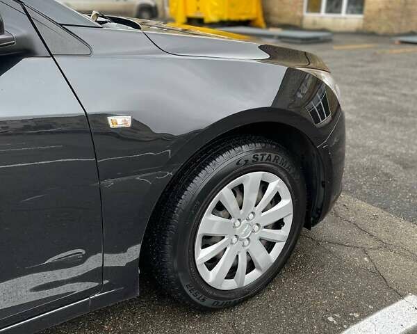 Чорний Шевроле Круз, об'ємом двигуна 1.8 л та пробігом 148 тис. км за 6200 $, фото 19 на Automoto.ua