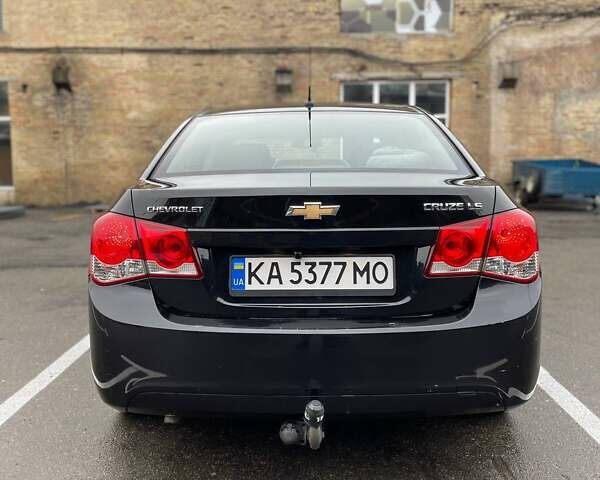 Чорний Шевроле Круз, об'ємом двигуна 1.8 л та пробігом 148 тис. км за 6200 $, фото 4 на Automoto.ua