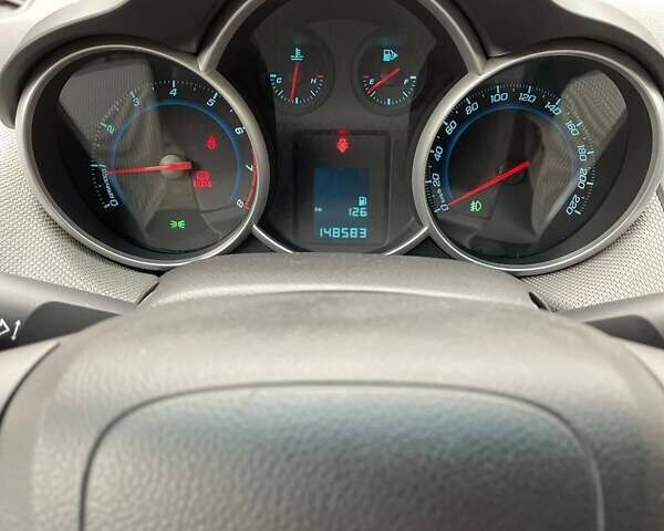 Чорний Шевроле Круз, об'ємом двигуна 1.8 л та пробігом 148 тис. км за 6200 $, фото 12 на Automoto.ua