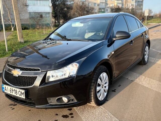 Черный Шевроле Круз, объемом двигателя 2 л и пробегом 235 тыс. км за 6900 $, фото 1 на Automoto.ua