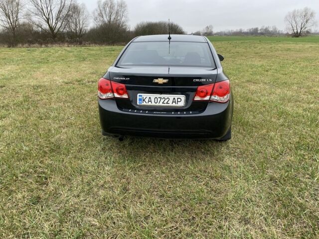 Чорний Шевроле Круз, об'ємом двигуна 1.8 л та пробігом 213 тис. км за 6600 $, фото 3 на Automoto.ua