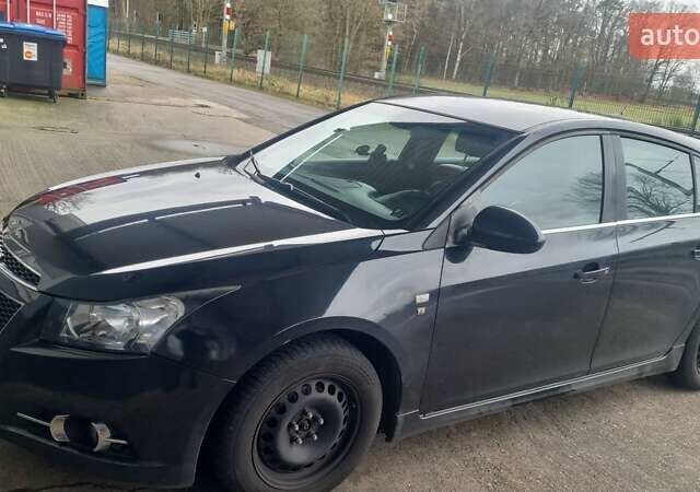 Чорний Шевроле Круз, об'ємом двигуна 1.8 л та пробігом 240 тис. км за 6500 $, фото 3 на Automoto.ua