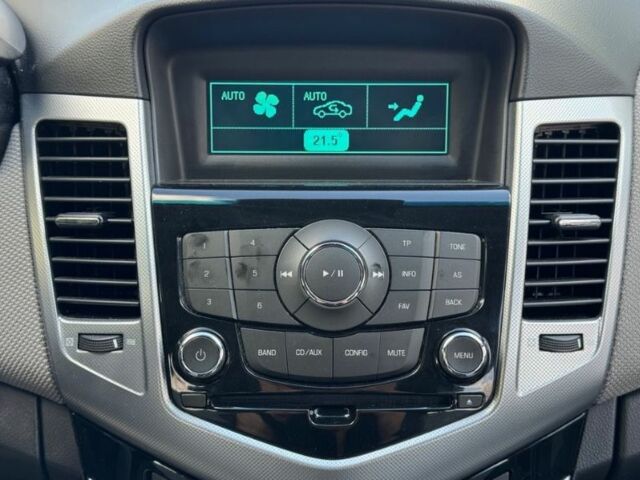 Черный Шевроле Круз, объемом двигателя 1.8 л и пробегом 120 тыс. км за 5199 $, фото 10 на Automoto.ua