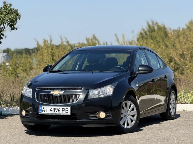 Черный Шевроле Круз, объемом двигателя 1.8 л и пробегом 169 тыс. км за 7500 $, фото 4 на Automoto.ua