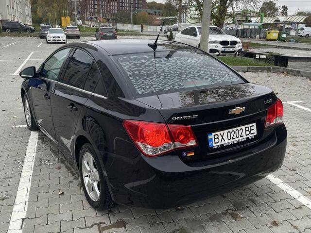 Чорний Шевроле Круз, об'ємом двигуна 1.8 л та пробігом 215 тис. км за 6700 $, фото 4 на Automoto.ua