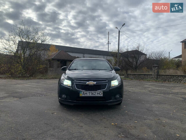 Черный Шевроле Круз, объемом двигателя 1.8 л и пробегом 195 тыс. км за 6200 $, фото 1 на Automoto.ua