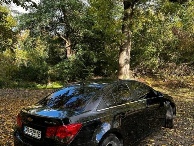 Черный Шевроле Круз, объемом двигателя 1.8 л и пробегом 177 тыс. км за 6400 $, фото 6 на Automoto.ua