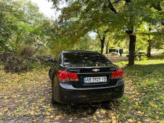 Черный Шевроле Круз, объемом двигателя 1.8 л и пробегом 177 тыс. км за 6400 $, фото 7 на Automoto.ua