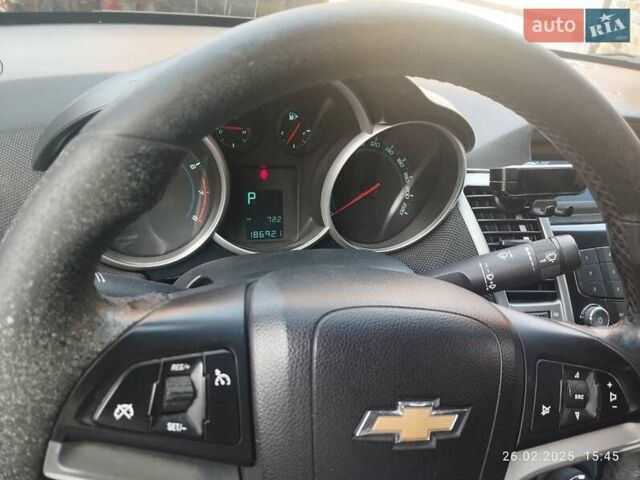 Черный Шевроле Круз, объемом двигателя 1.8 л и пробегом 189 тыс. км за 6700 $, фото 8 на Automoto.ua