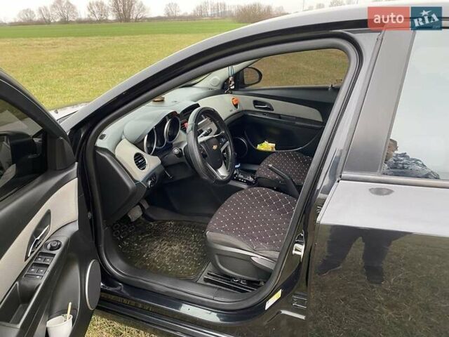 Чорний Шевроле Круз, об'ємом двигуна 1.8 л та пробігом 213 тис. км за 6600 $, фото 5 на Automoto.ua