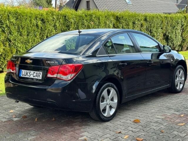 Черный Шевроле Круз, объемом двигателя 1.8 л и пробегом 120 тыс. км за 5199 $, фото 5 на Automoto.ua