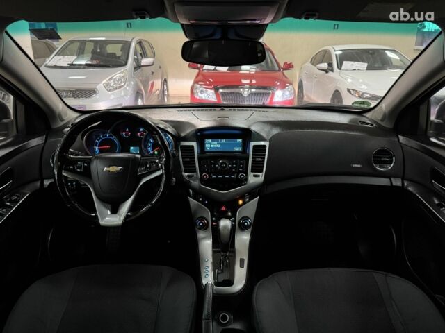 Черный Шевроле Круз, объемом двигателя 0 л и пробегом 147 тыс. км за 7400 $, фото 8 на Automoto.ua
