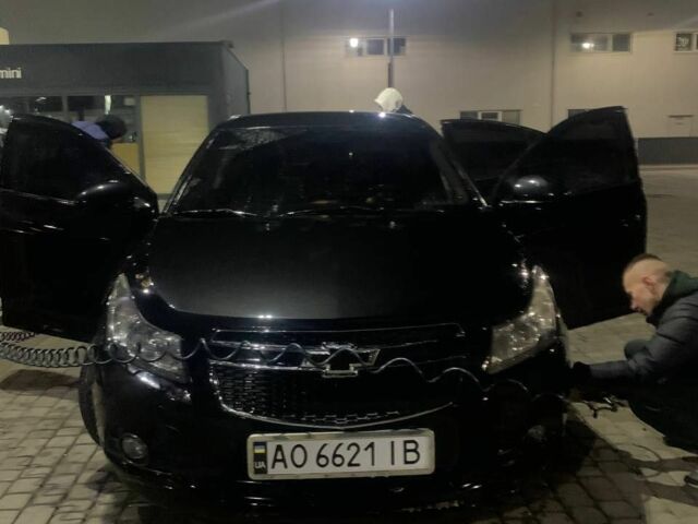 Черный Шевроле Круз, объемом двигателя 1.8 л и пробегом 179 тыс. км за 5900 $, фото 2 на Automoto.ua