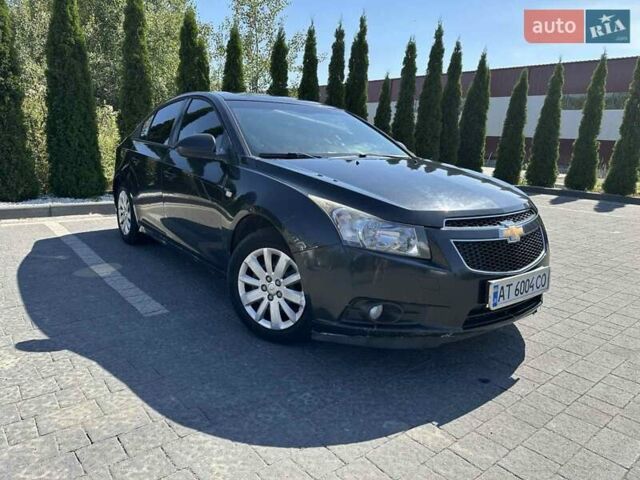 Чорний Шевроле Круз, об'ємом двигуна 1.8 л та пробігом 207 тис. км за 5700 $, фото 10 на Automoto.ua