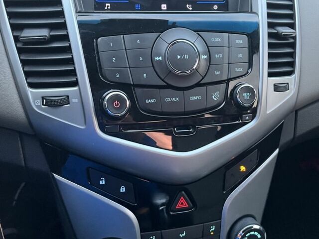 Чорний Шевроле Круз, об'ємом двигуна 1.8 л та пробігом 125 тис. км за 7000 $, фото 7 на Automoto.ua