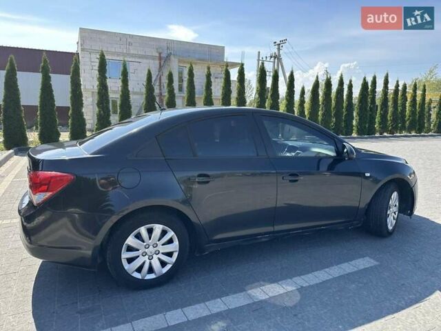 Чорний Шевроле Круз, об'ємом двигуна 1.8 л та пробігом 207 тис. км за 5700 $, фото 6 на Automoto.ua