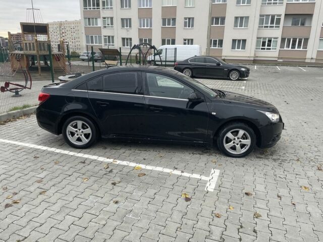 Чорний Шевроле Круз, об'ємом двигуна 1.8 л та пробігом 215 тис. км за 6700 $, фото 2 на Automoto.ua