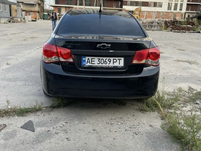 Чорний Шевроле Круз, об'ємом двигуна 1.8 л та пробігом 220 тис. км за 5500 $, фото 6 на Automoto.ua