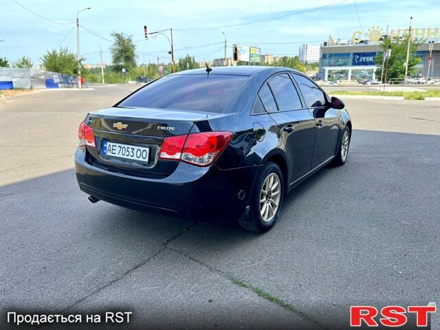 Чорний Шевроле Круз, об'ємом двигуна 1.6 л та пробігом 109 тис. км за 5499 $, фото 2 на Automoto.ua