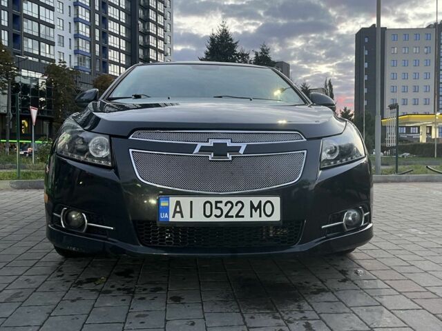 Черный Шевроле Круз, объемом двигателя 1.4 л и пробегом 105 тыс. км за 8000 $, фото 14 на Automoto.ua
