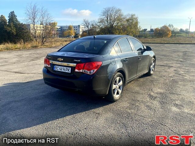 Черный Шевроле Круз, объемом двигателя 1.7 л и пробегом 221 тыс. км за 8000 $, фото 1 на Automoto.ua