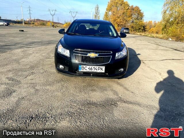 Черный Шевроле Круз, объемом двигателя 1.7 л и пробегом 221 тыс. км за 8000 $, фото 6 на Automoto.ua