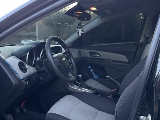 Чорний Шевроле Круз, об'ємом двигуна 1.8 л та пробігом 220 тис. км за 5500 $, фото 12 на Automoto.ua