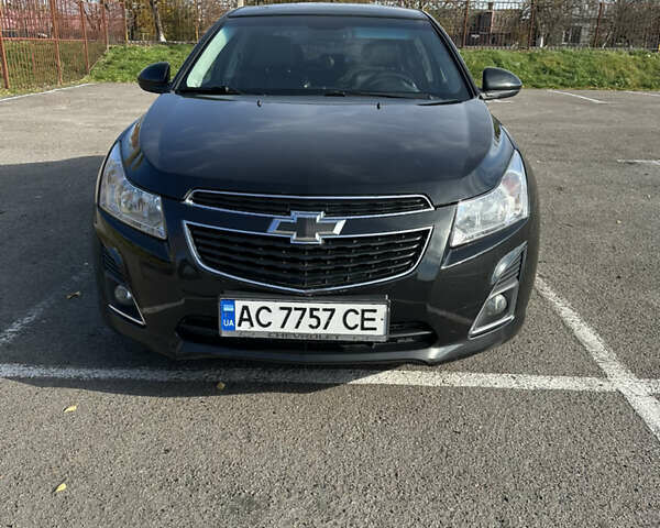 Черный Шевроле Круз, объемом двигателя 1.8 л и пробегом 123 тыс. км за 9600 $, фото 23 на Automoto.ua